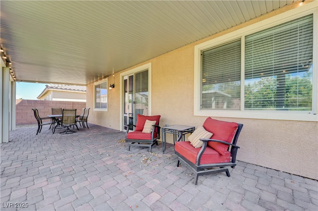 6656 Fort William, North Las Vegas, NV 89084