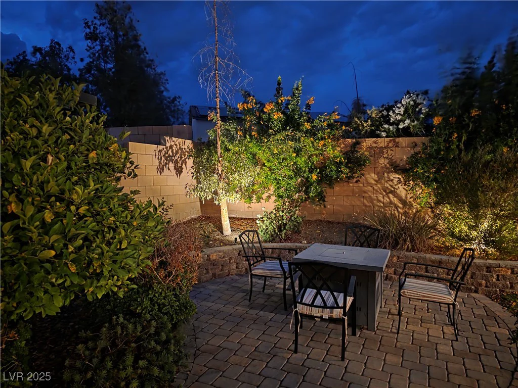 6656 Fort William, North Las Vegas, NV 89084