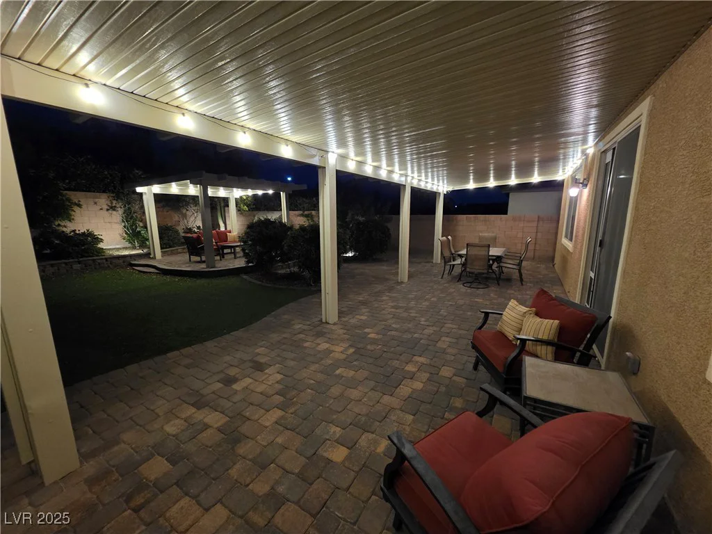 6656 Fort William, North Las Vegas, NV 89084
