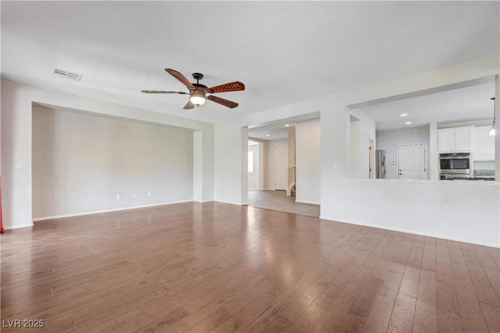 6656 Fort William, North Las Vegas, NV 89084