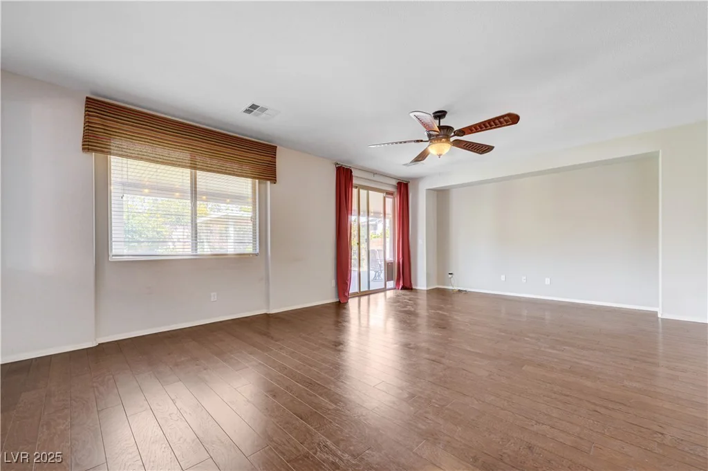 6656 Fort William, North Las Vegas, NV 89084