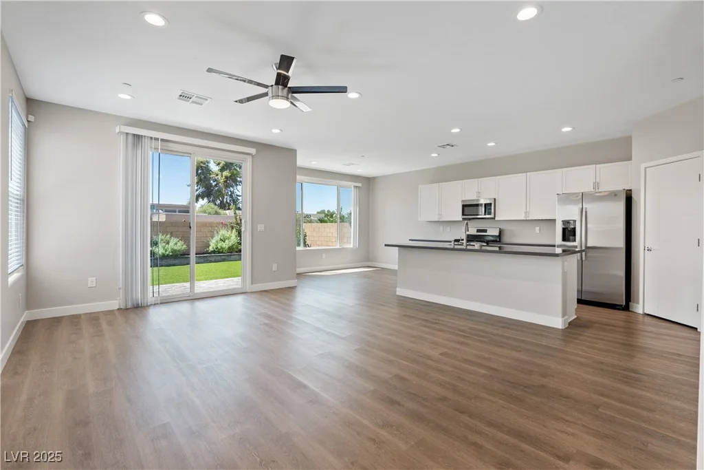 4219 Wales Green, Las Vegas, NV 89110