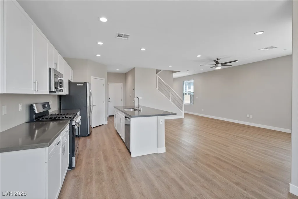 4219 Wales Green, Las Vegas, NV 89110