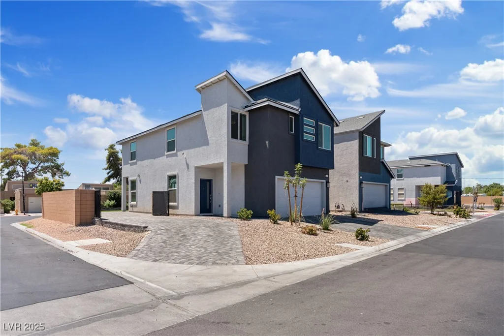 4219 Wales Green, Las Vegas, NV 89110