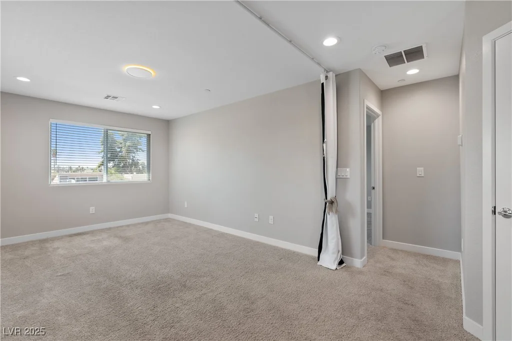 4219 Wales Green, Las Vegas, NV 89110