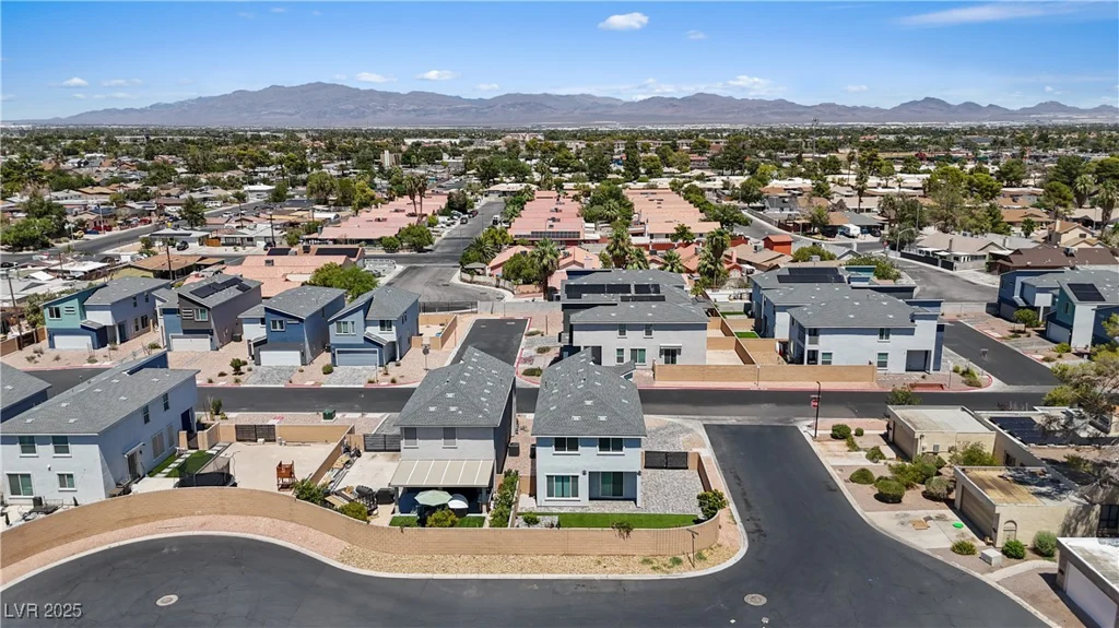 4219 Wales Green, Las Vegas, NV 89110