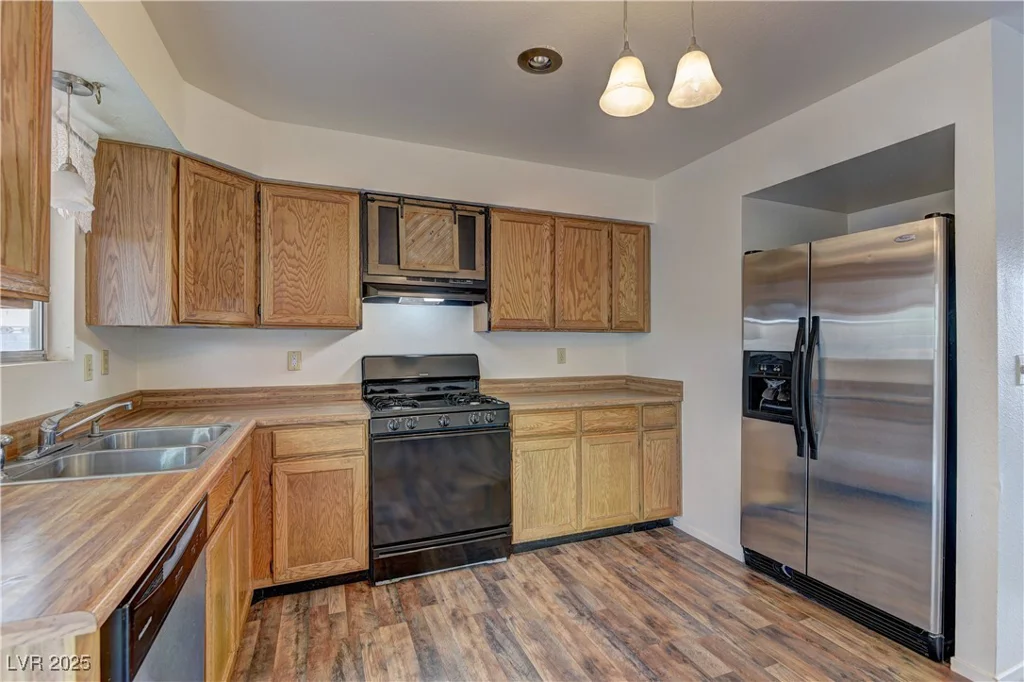 392 Dooley, Henderson, NV 89015