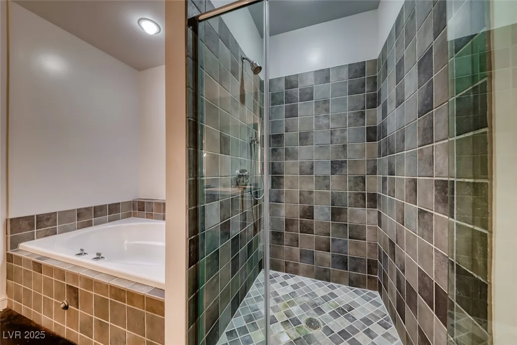 200 Hoover, Las Vegas, NV 89101