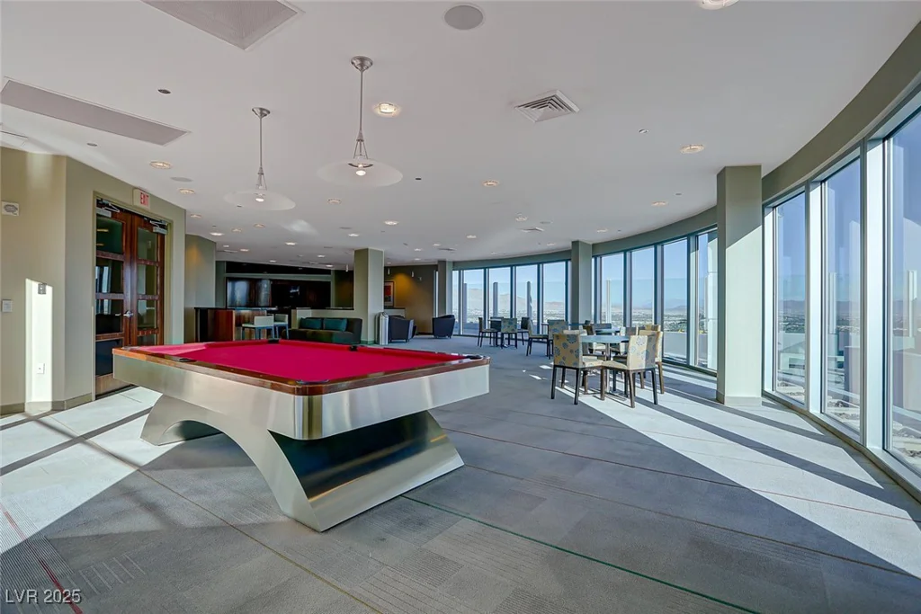 200 Hoover, Las Vegas, NV 89101