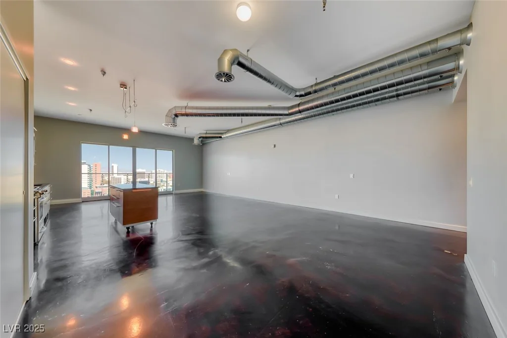 200 Hoover, Las Vegas, NV 89101