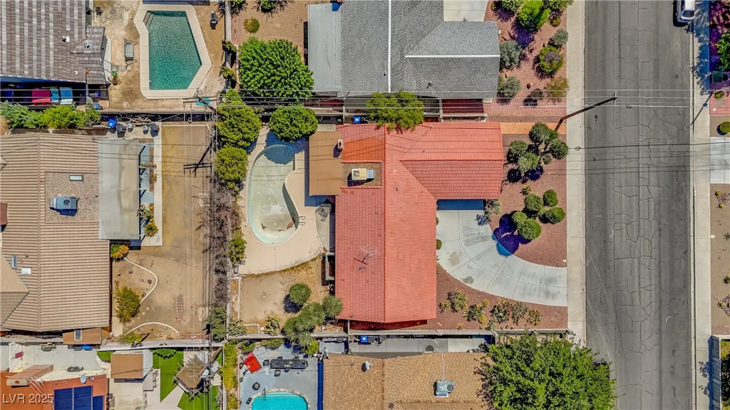 2604 Gilmary, Las Vegas, NV 89102