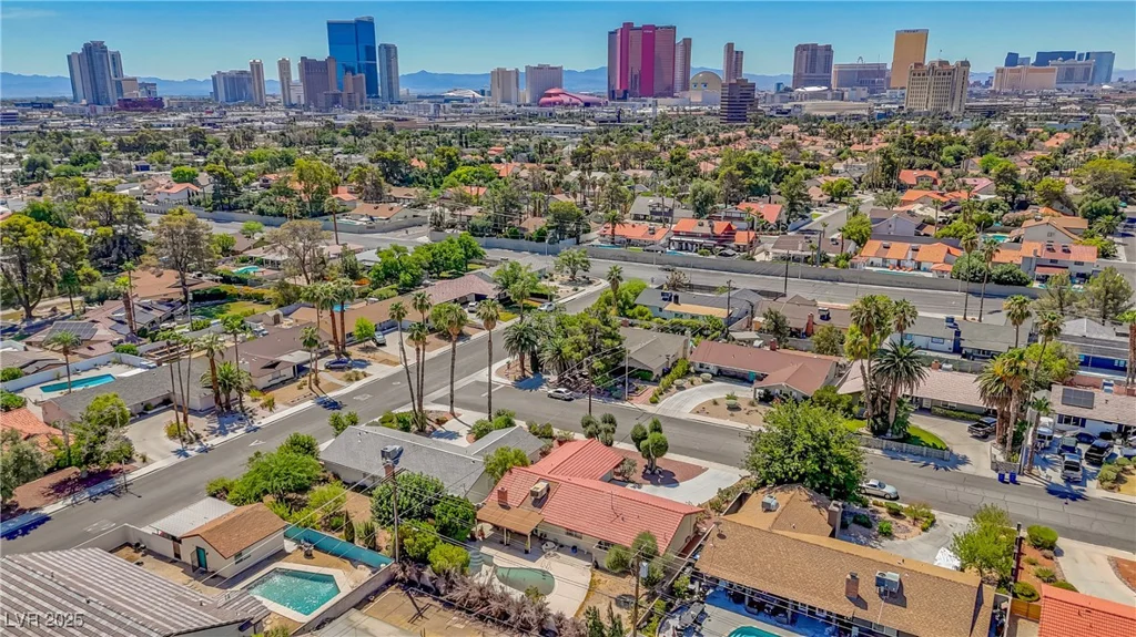 2604 Gilmary, Las Vegas, NV 89102