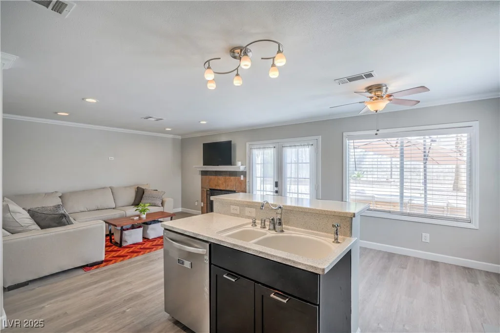 9520 Wooden Pier, Las Vegas, NV 89117