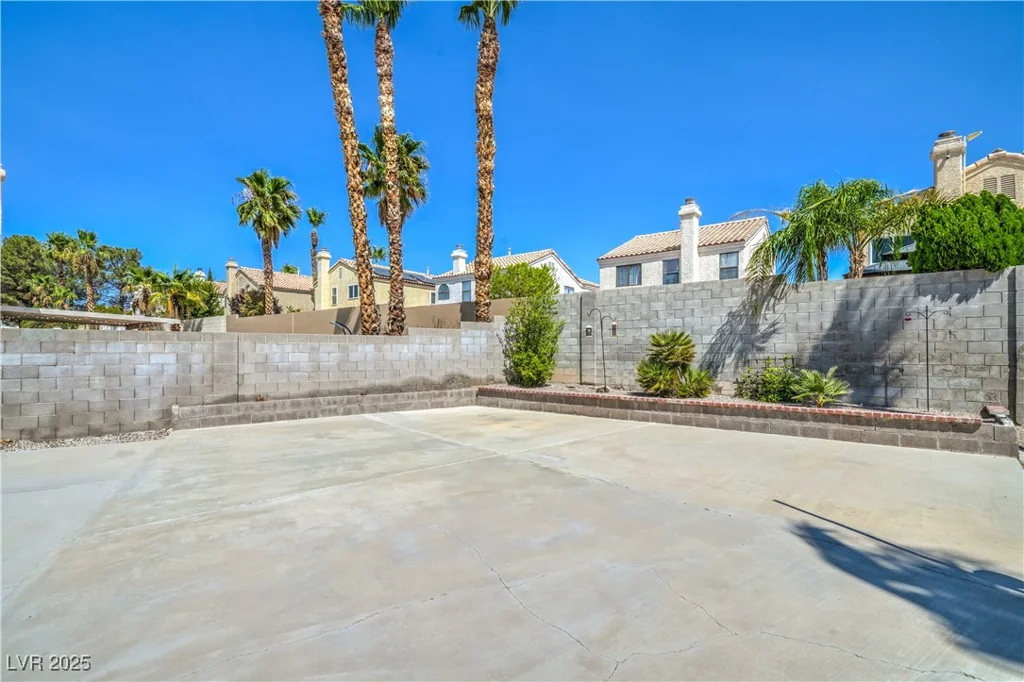 9520 Wooden Pier, Las Vegas, NV 89117