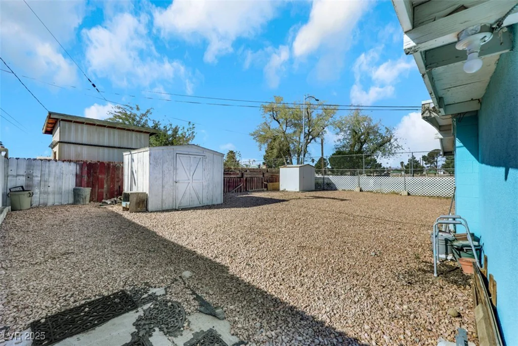 2621 Tonopah, North Las Vegas, NV 89030