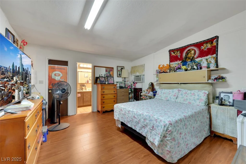 2621 Tonopah, North Las Vegas, NV 89030