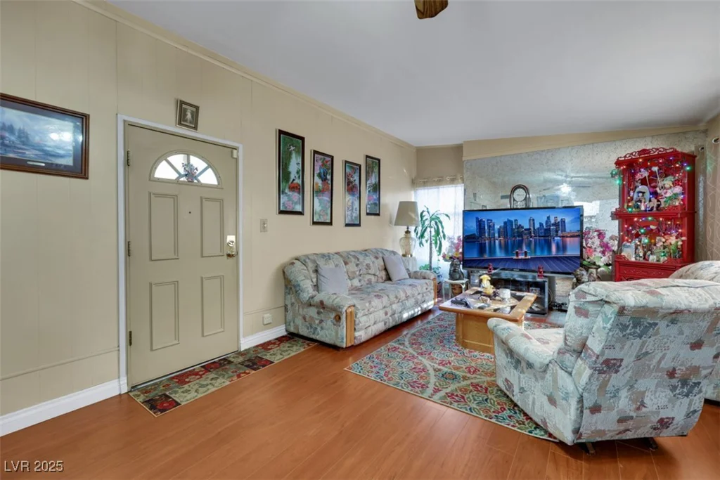 2621 Tonopah, North Las Vegas, NV 89030
