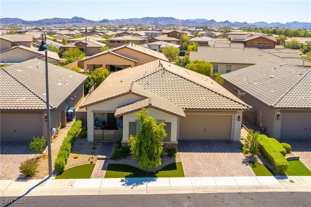 664 Otter Brook, Henderson, NV 89011