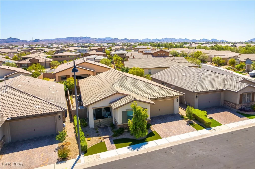 664 Otter Brook, Henderson, NV 89011