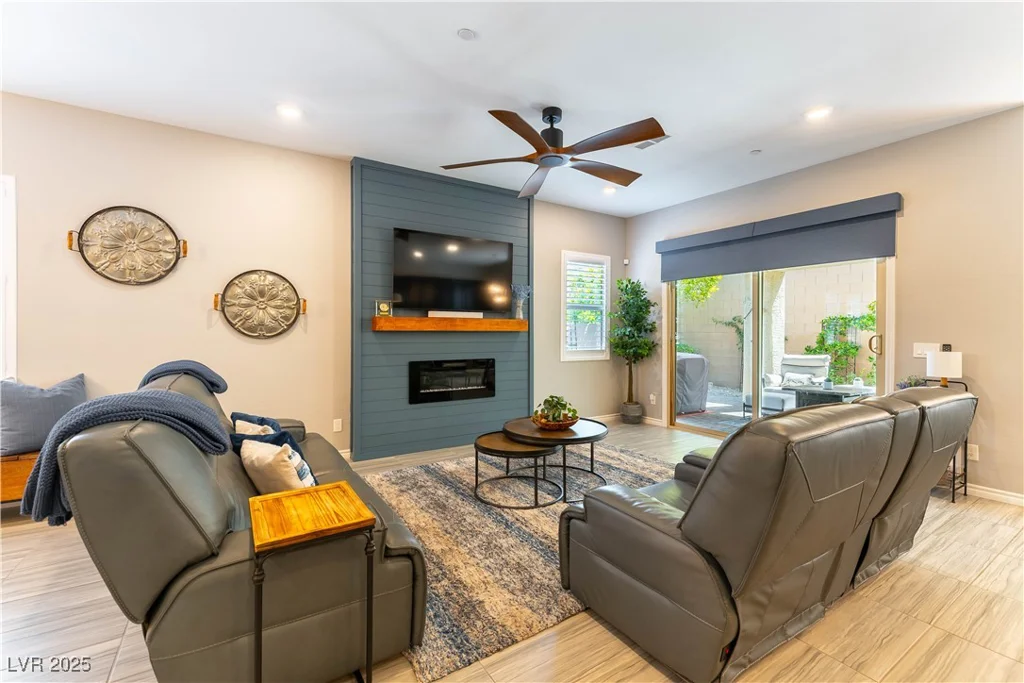 664 Otter Brook, Henderson, NV 89011
