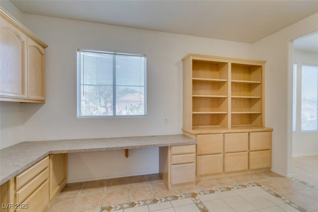 429 Vinewood, Henderson, NV 89012