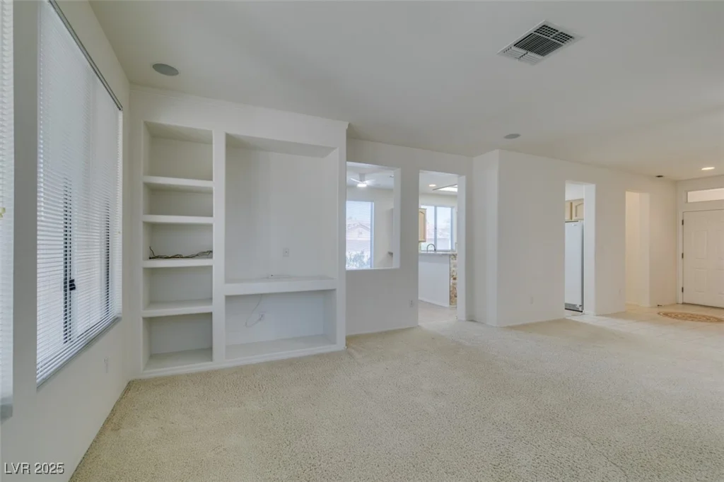 429 Vinewood, Henderson, NV 89012
