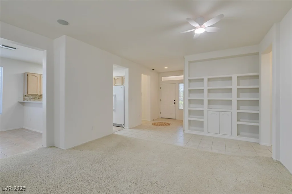 429 Vinewood, Henderson, NV 89012