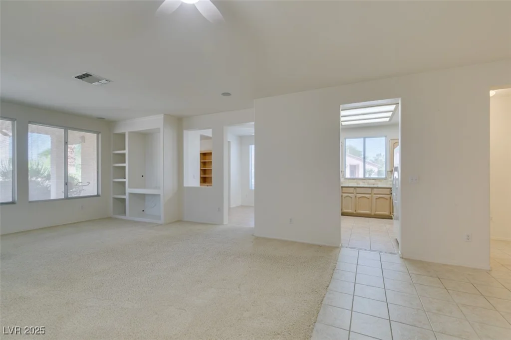 429 Vinewood, Henderson, NV 89012