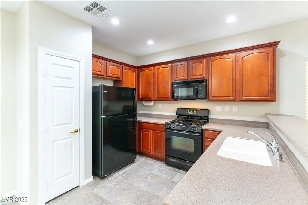 9613 Sharp Horn, Las Vegas, NV 89149