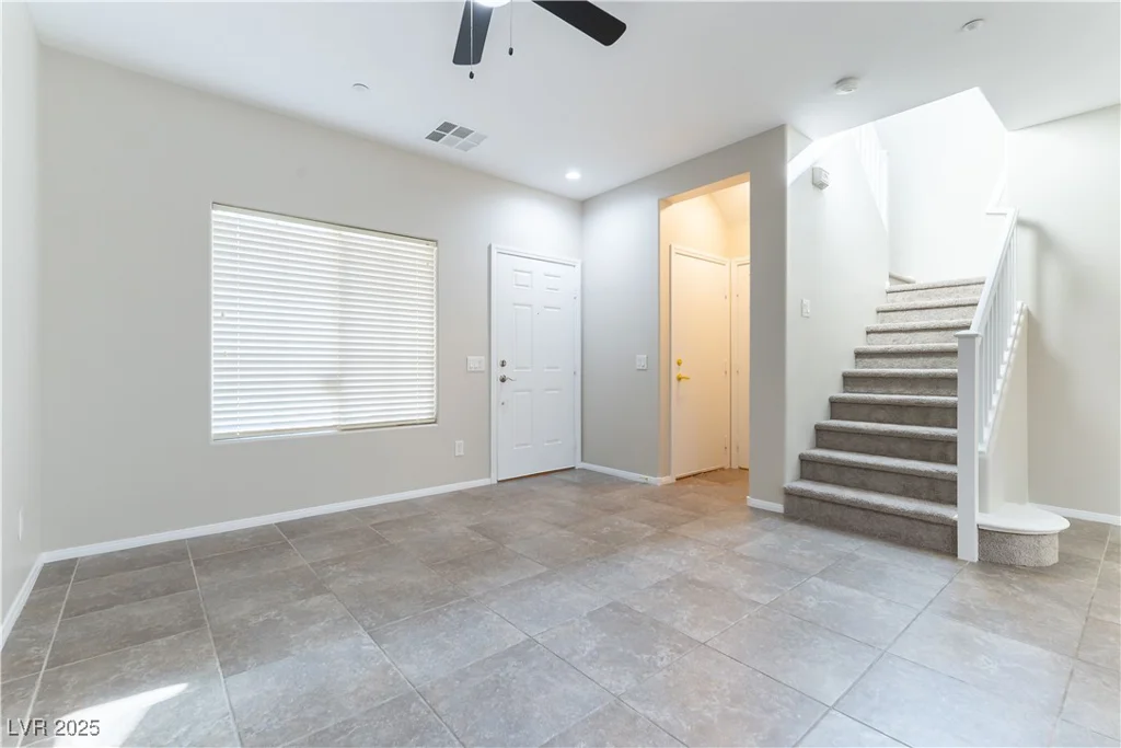 9613 Sharp Horn, Las Vegas, NV 89149