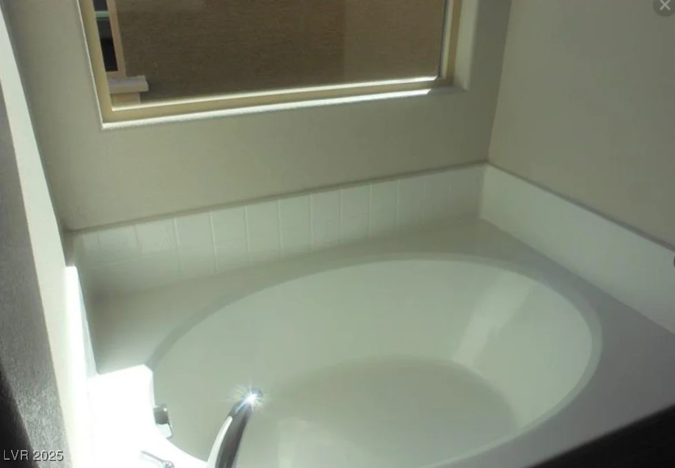 6176 Scarlet Leaf, Las Vegas, NV 89148