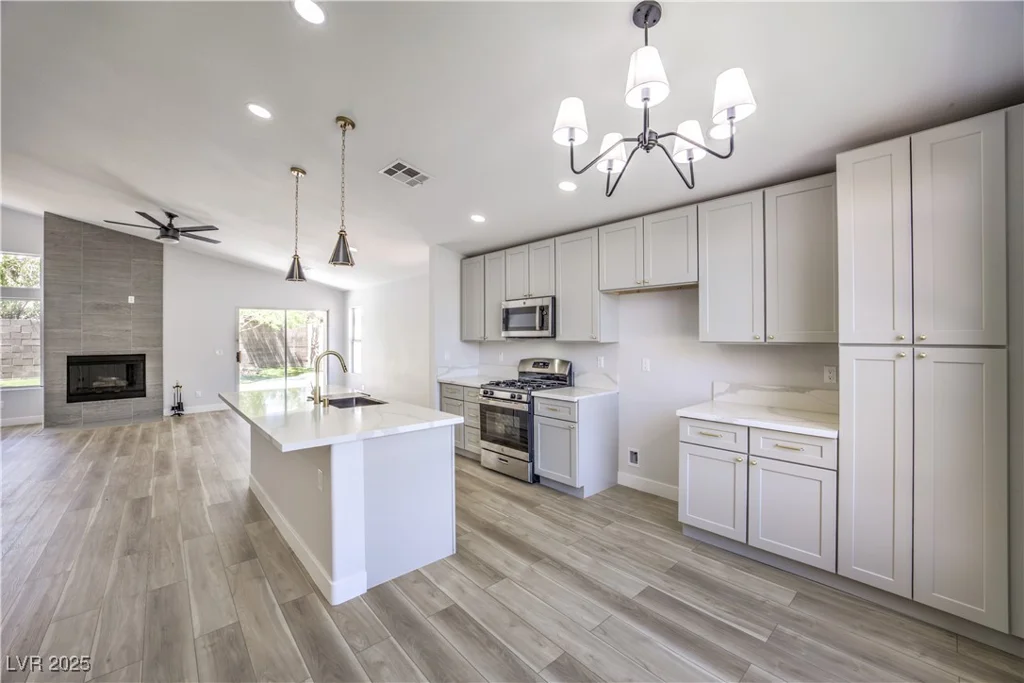 5223 Intermission, North Las Vegas, NV 89031