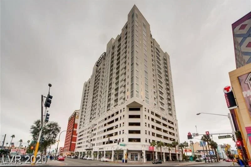 150 Las Vegas, Las Vegas, NV 89101