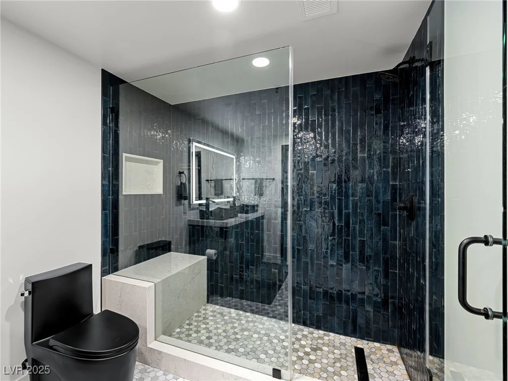 150 Las Vegas, Las Vegas, NV 89101