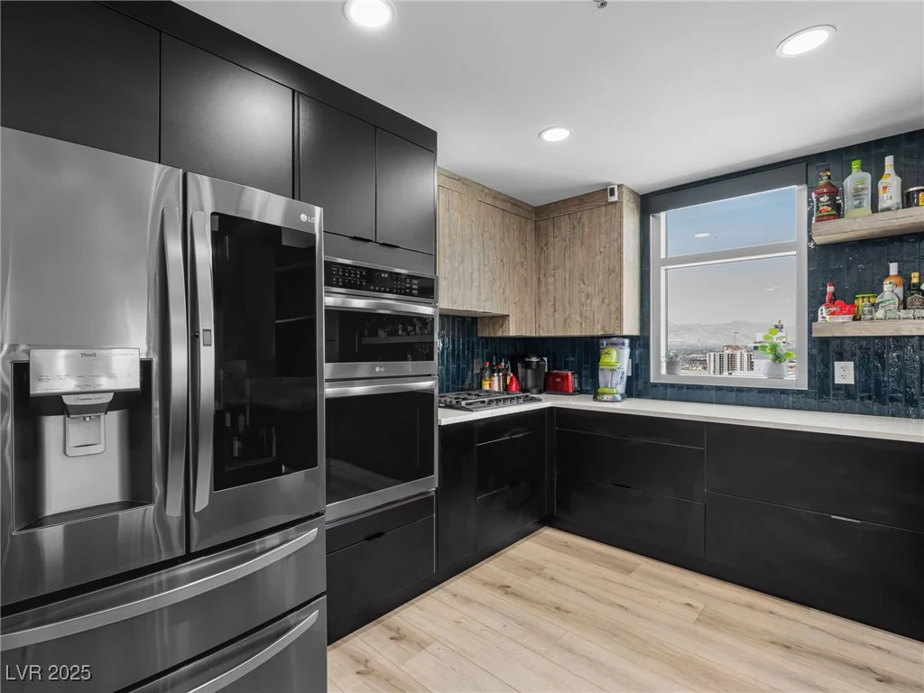 150 Las Vegas, Las Vegas, NV 89101