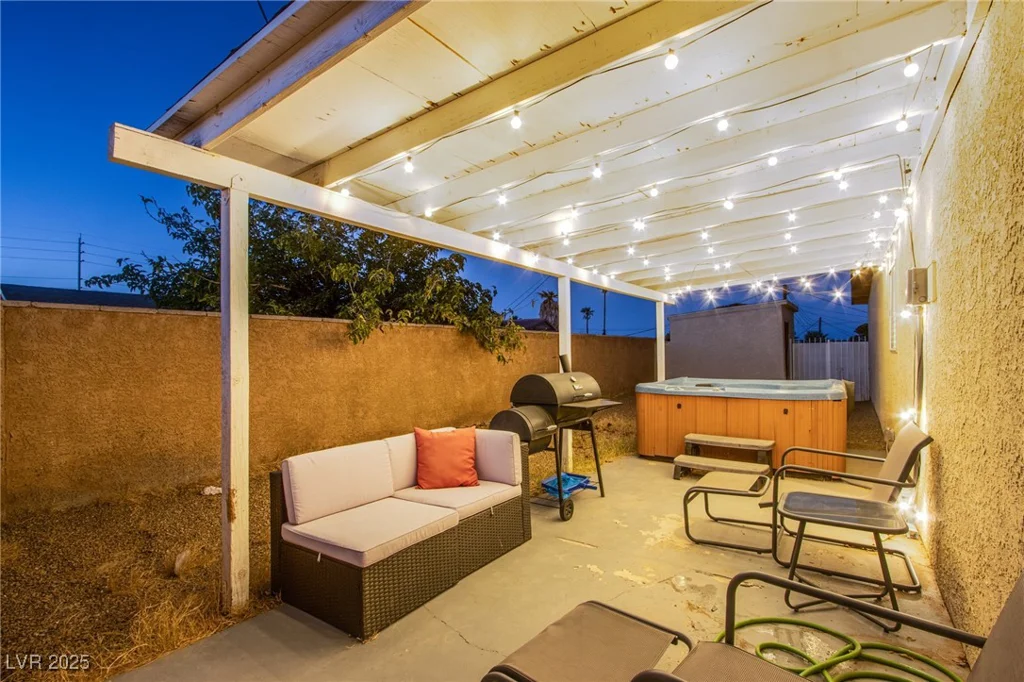 616 Marcella, North Las Vegas, NV 89030