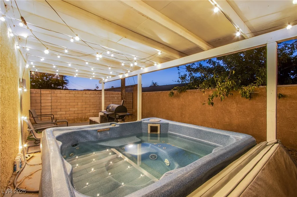 616 Marcella, North Las Vegas, NV 89030