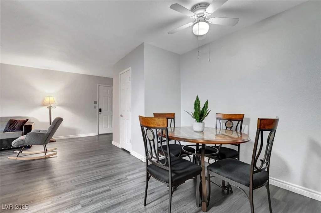 2451 Rainbow, Las Vegas, NV 89108