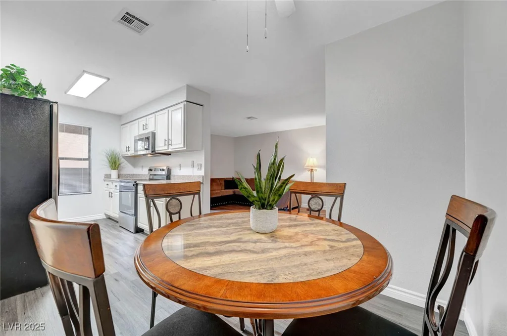 2451 Rainbow, Las Vegas, NV 89108