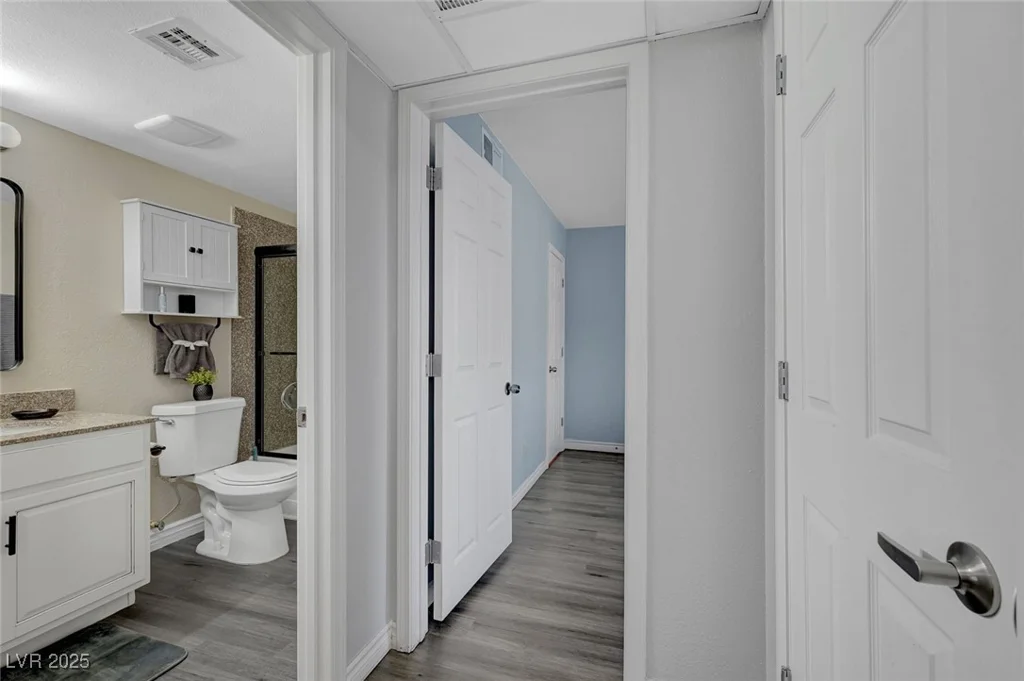 2451 Rainbow, Las Vegas, NV 89108
