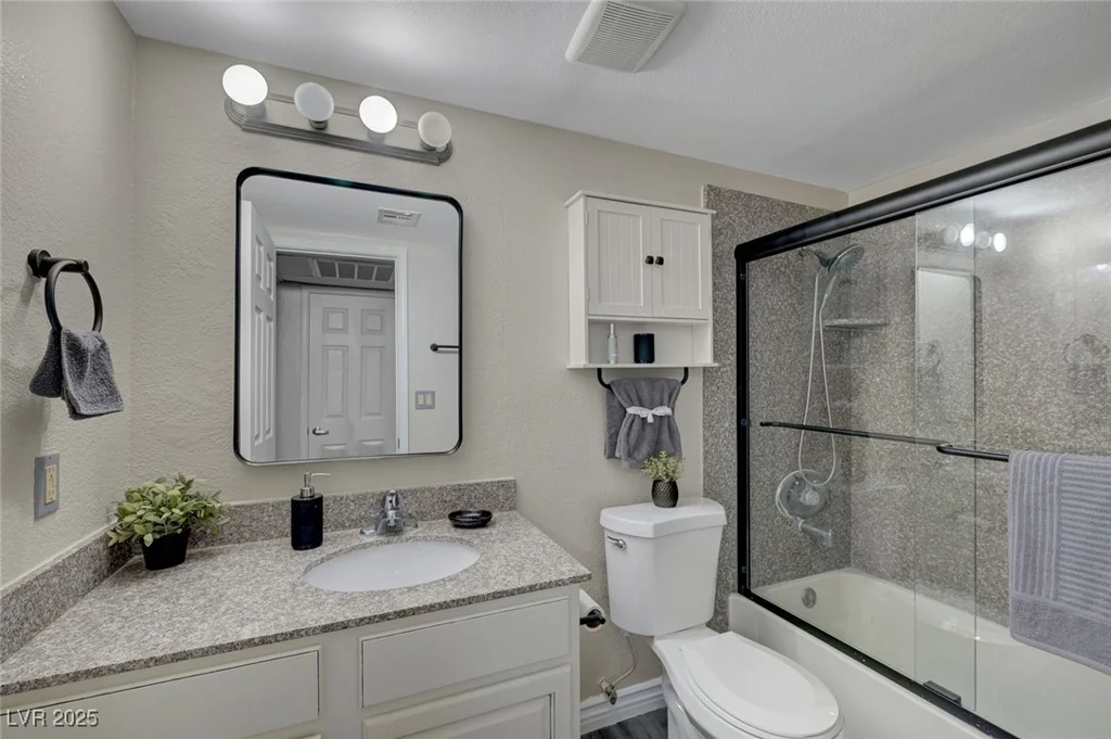 2451 Rainbow, Las Vegas, NV 89108