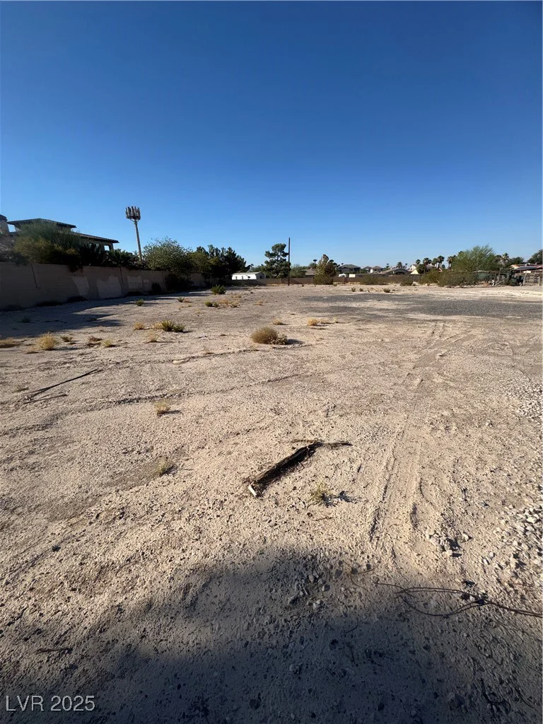 2220 Wigwam, Las Vegas, NV 89123