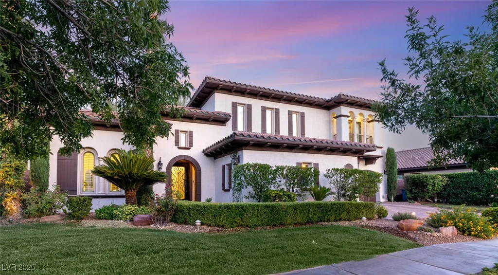3050 AMERICAN RIVER, Las Vegas, NV 89135