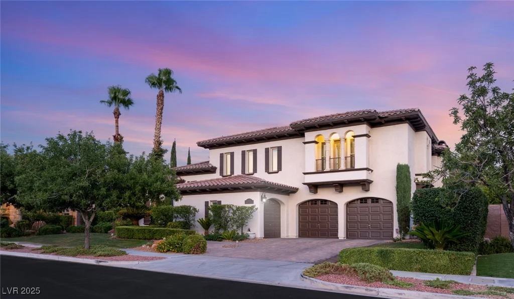 3050 AMERICAN RIVER, Las Vegas, NV 89135