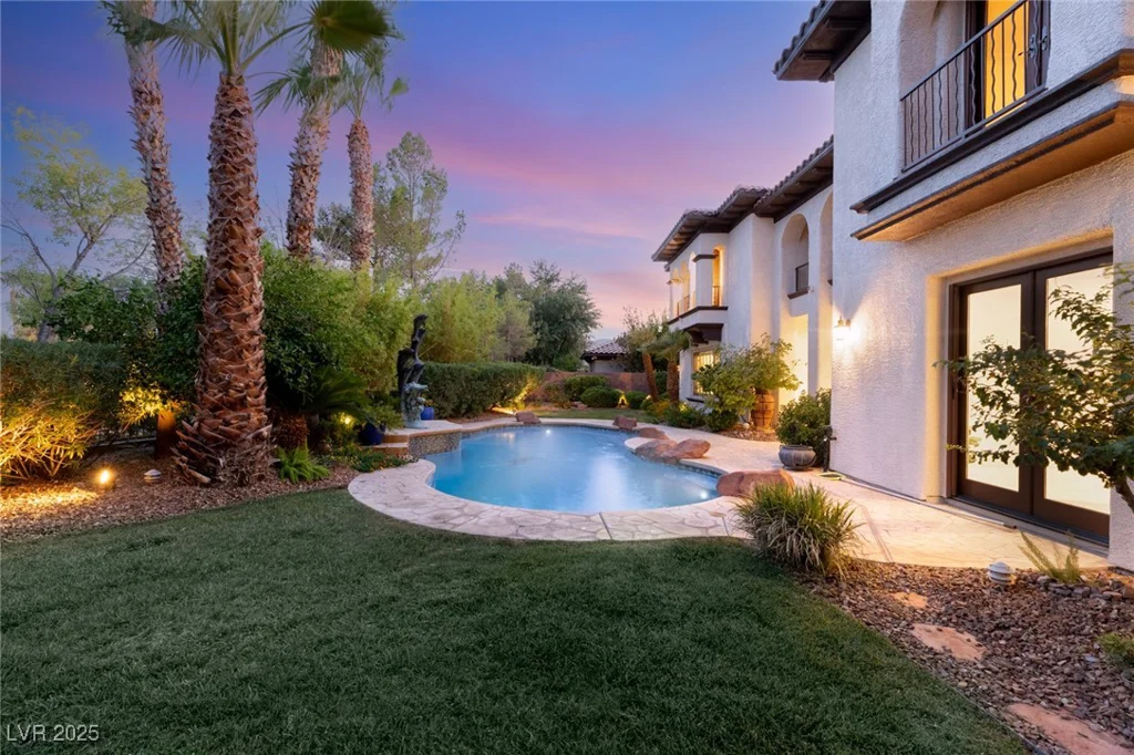 3050 AMERICAN RIVER, Las Vegas, NV 89135