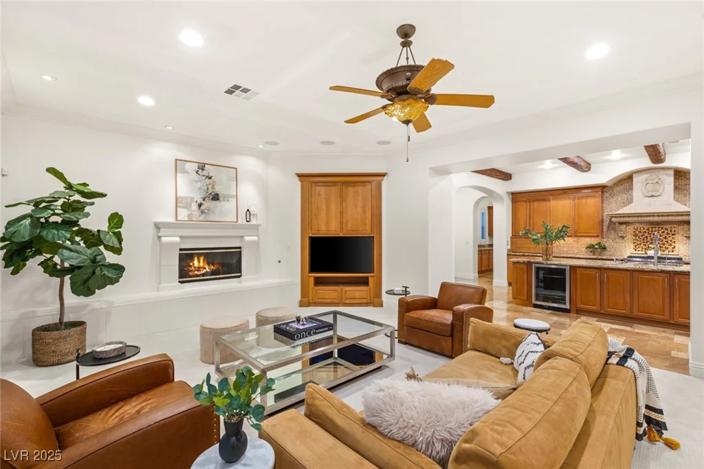 3050 AMERICAN RIVER, Las Vegas, NV 89135