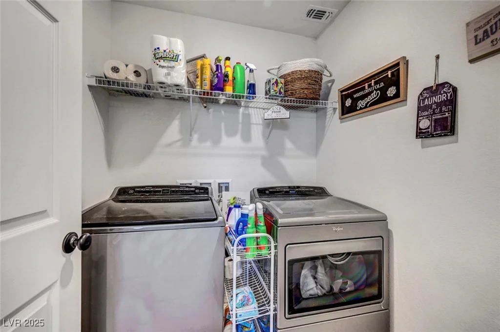 10860 Trail Mark, Las Vegas, NV 89166