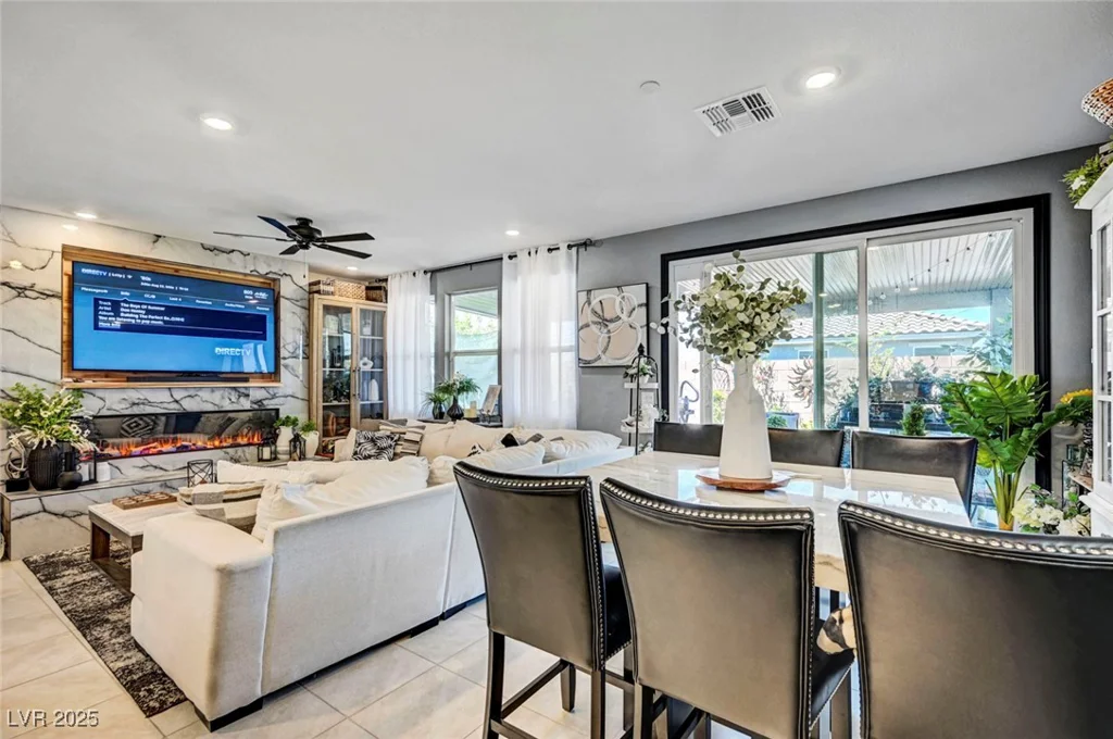 10860 Trail Mark, Las Vegas, NV 89166