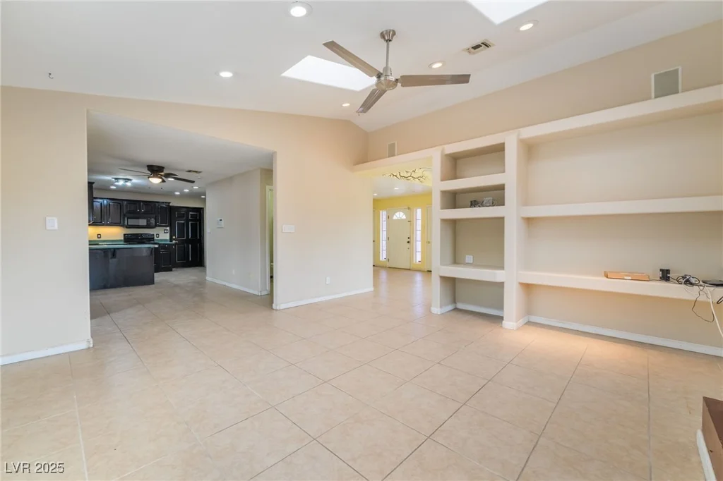 331 Erie, Las Vegas, NV 89183