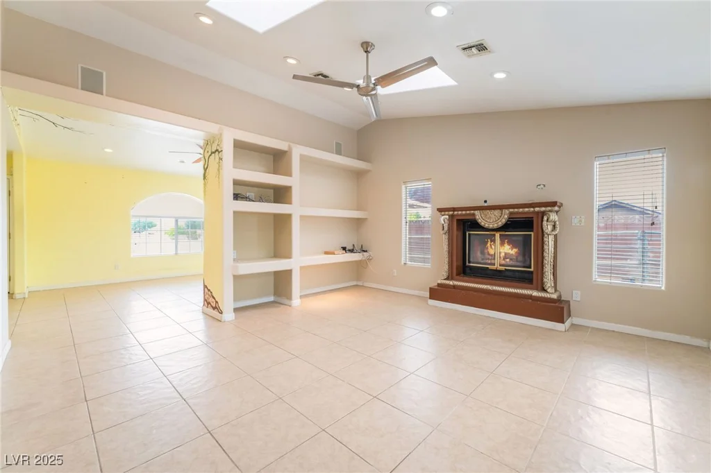 331 Erie, Las Vegas, NV 89183